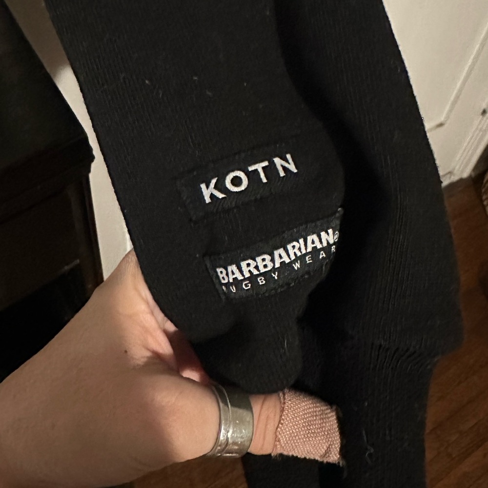 KOTN Black and Cream Zip-Up Sweater - Picture 7 of 11